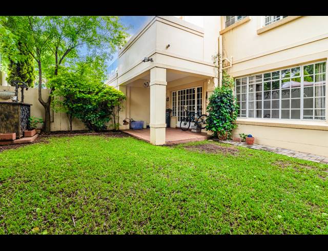 2 BEDROOM HOUSE FOR SALE IN SUNNINGHILL